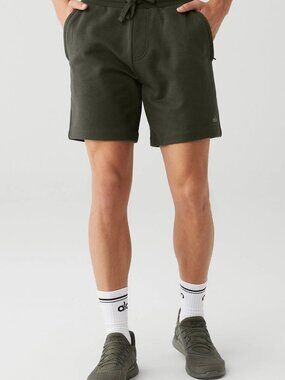Alo Yoga Chill Short Mens 2XL Stealth Green